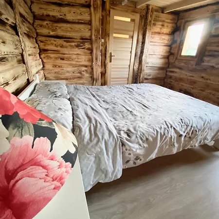 Letniskowe Nad Rzeka Krutyn Casa vacanze *